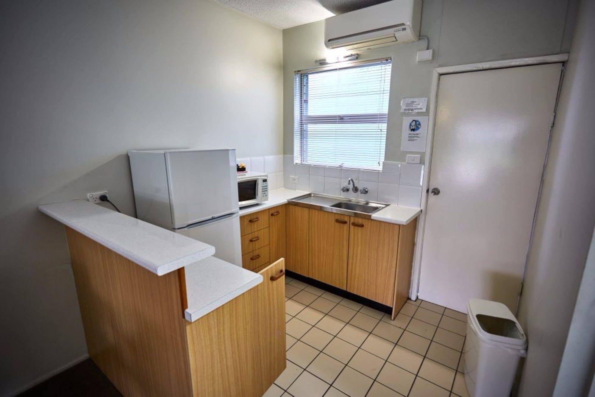 Anchorage Motor Inn Sunshine Coast Extérieur photo